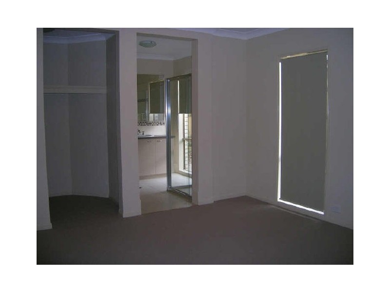 6 Redstart Street, Upper Coomera QLD 4209