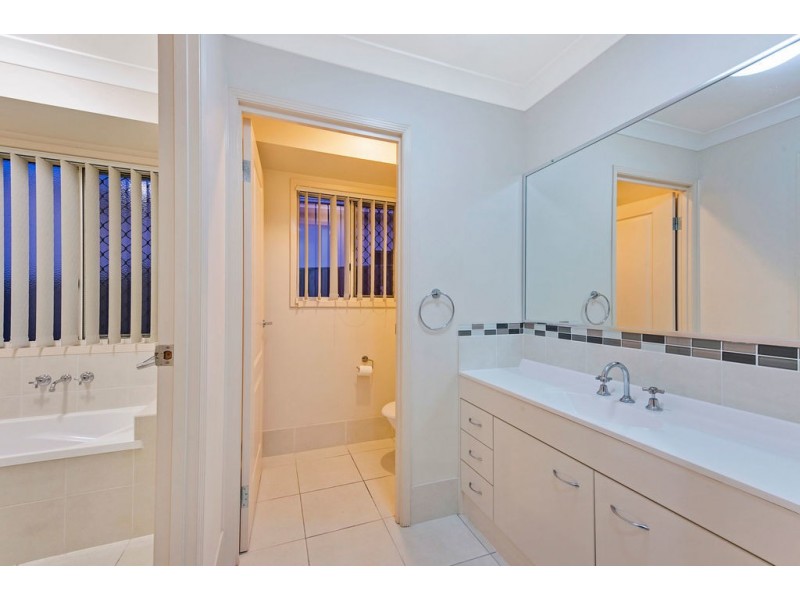 3 Crusade Court, Coomera Waters QLD 4209