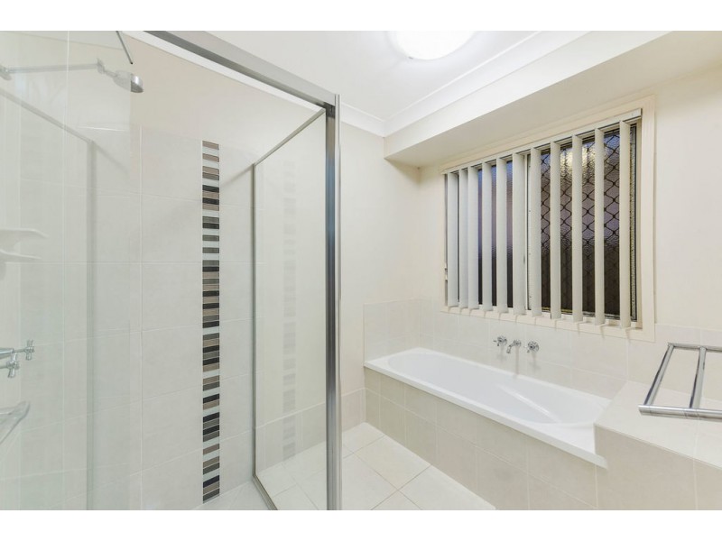 3 Crusade Court, Coomera Waters QLD 4209