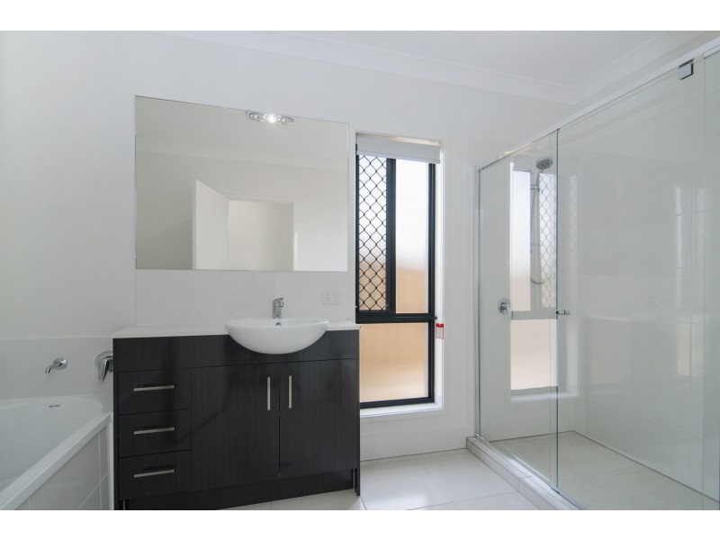 40 Moorinya Circuit, Pimpama QLD 4209