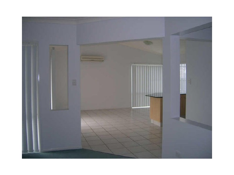 8 Linda Way, Upper Coomera QLD 4209