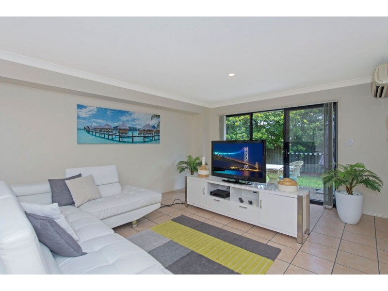 18/2 Tuition Street, Upper Coomera QLD 4209