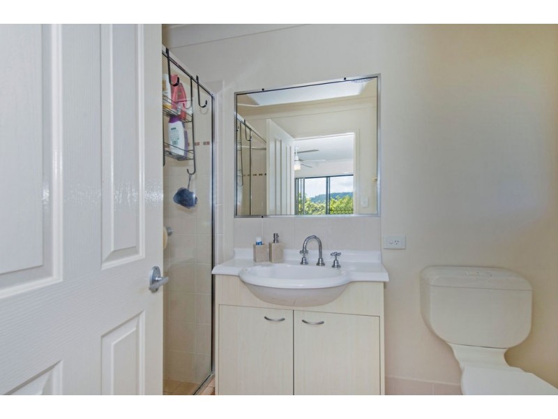 18/2 Tuition Street, Upper Coomera QLD 4209