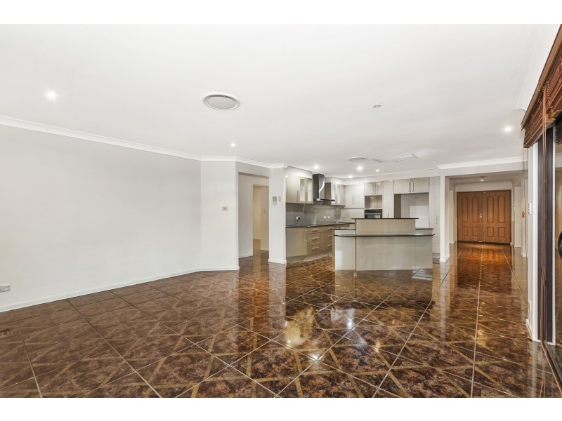 52 Regatta Avenue, Oxenford QLD 4210