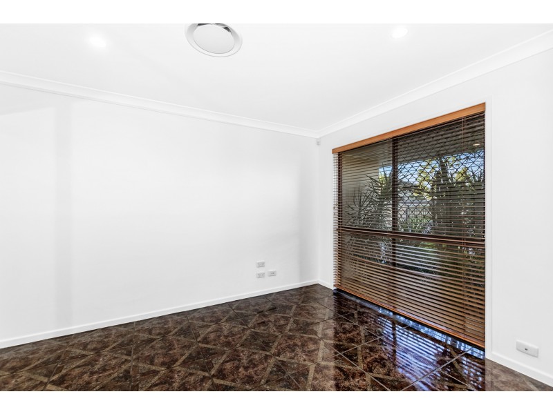 52 Regatta Avenue, Oxenford QLD 4210