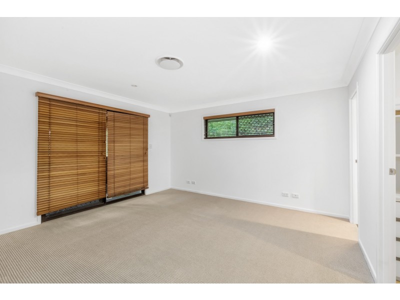 52 Regatta Avenue, Oxenford QLD 4210