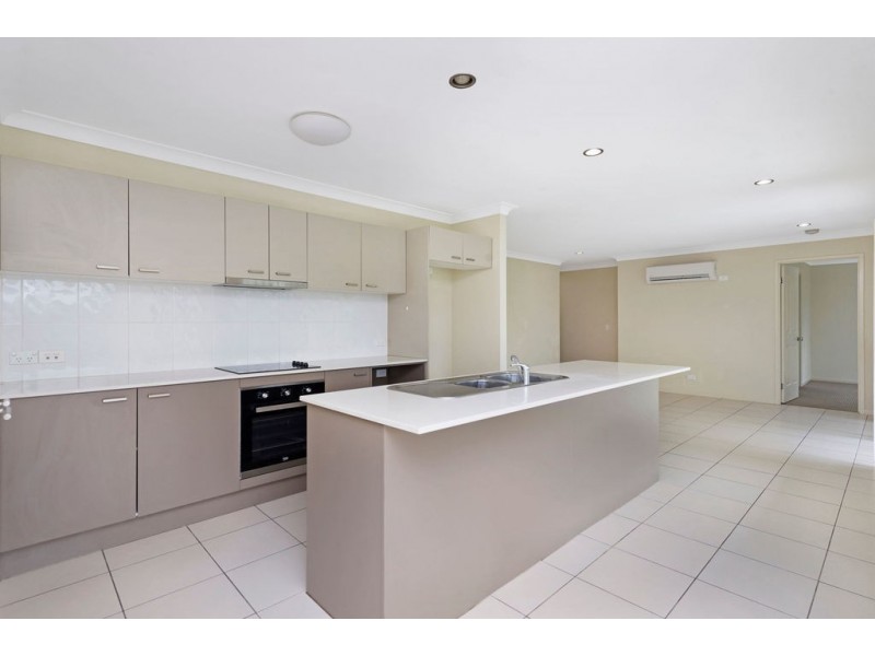 17 Manton Street, Ormeau QLD 4208