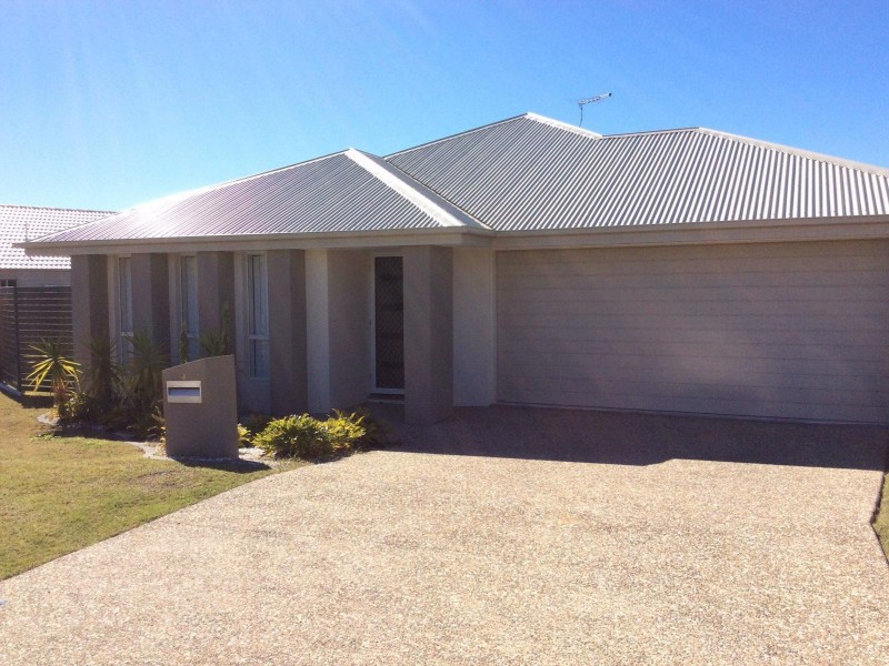 8 Pisces Court, Coomera QLD 4209