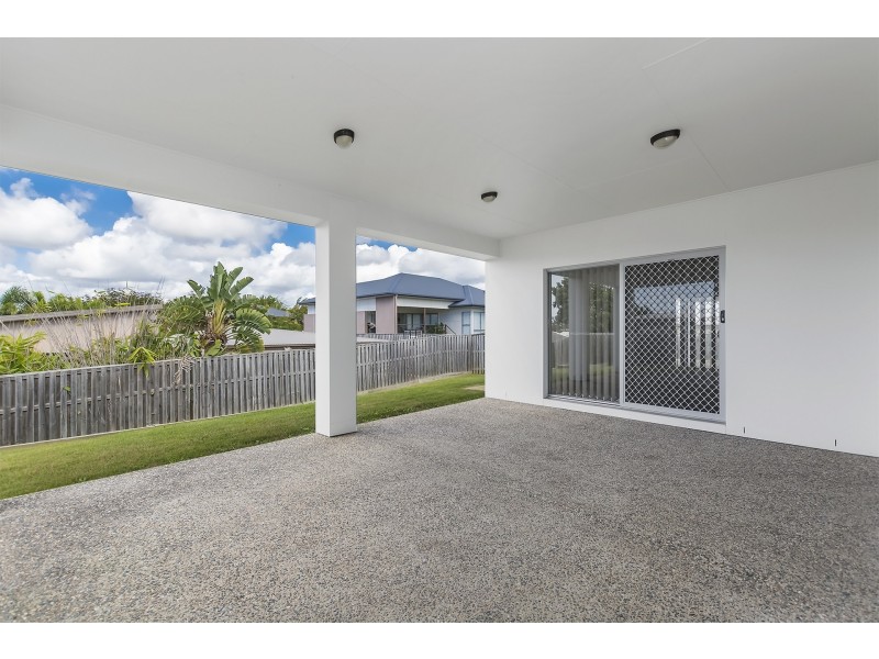 7 Scenic Crescent, Coomera QLD 4209