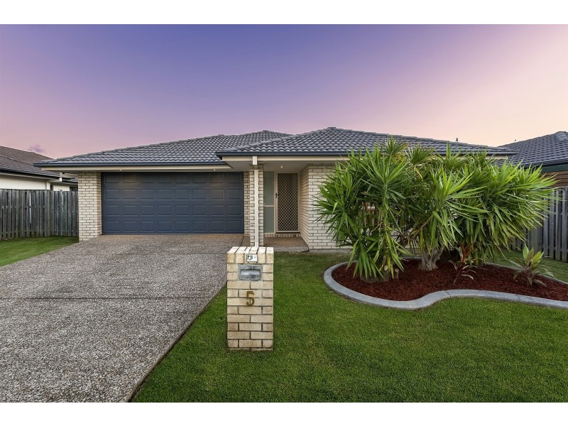 5 Kingair Road, Upper Coomera QLD 4209