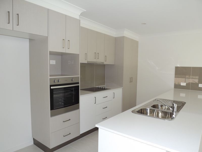 12 Mcallisters Crescent, Coomera QLD 4209