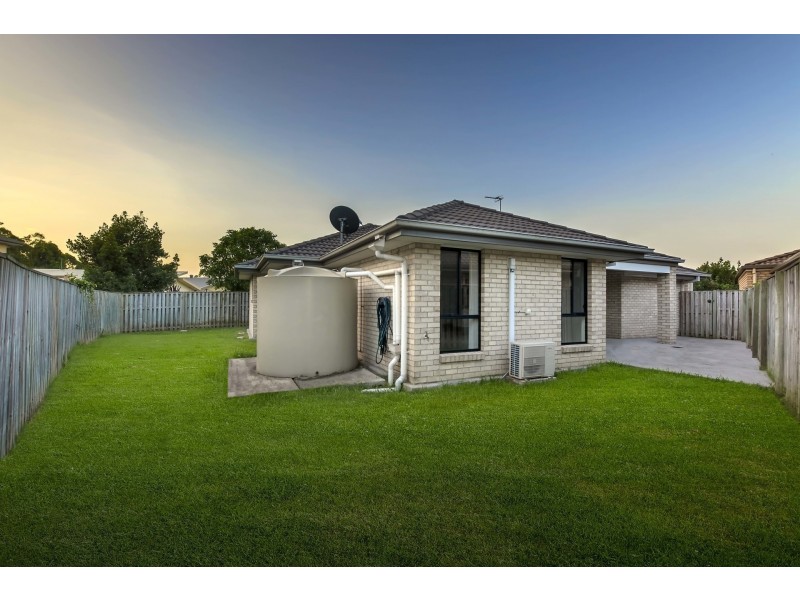 11 Cessna Street, Upper Coomera QLD 4209