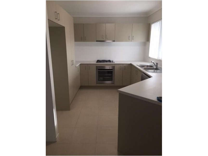 4 Maybush Way, Pimpama QLD 4209