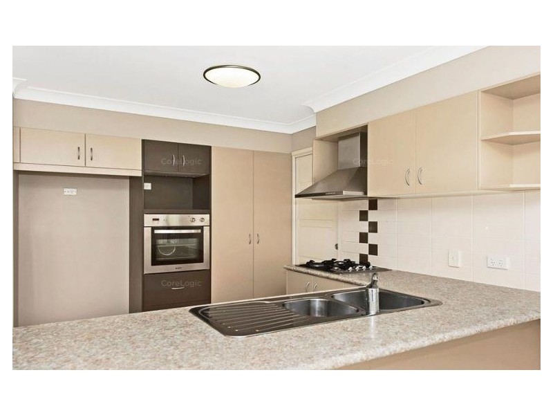 1/6 Lysterfield Rise, Upper Coomera QLD 4209