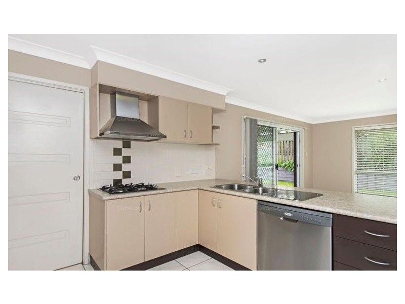 1/6 Lysterfield Rise, Upper Coomera QLD 4209