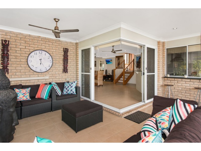 9 Krystle Court, Upper Coomera QLD 4209