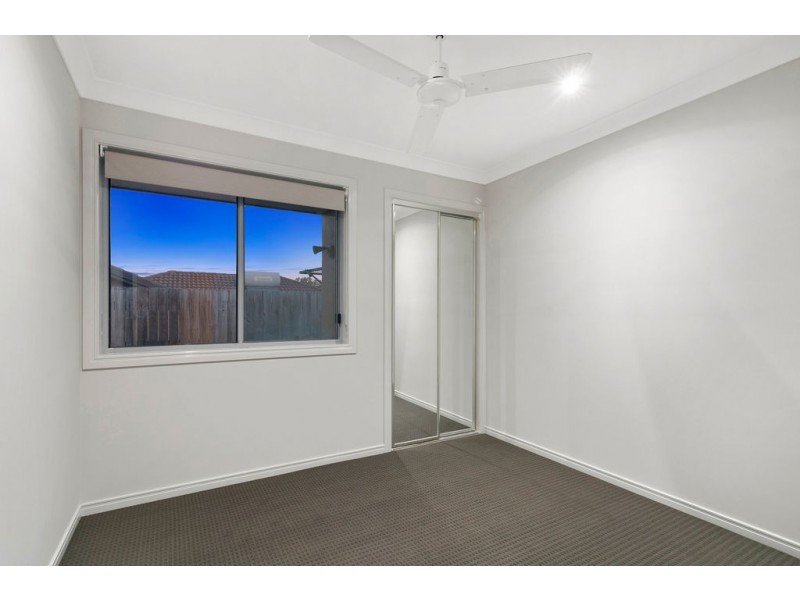 16 Treeline Circuit, Upper Coomera QLD 4209