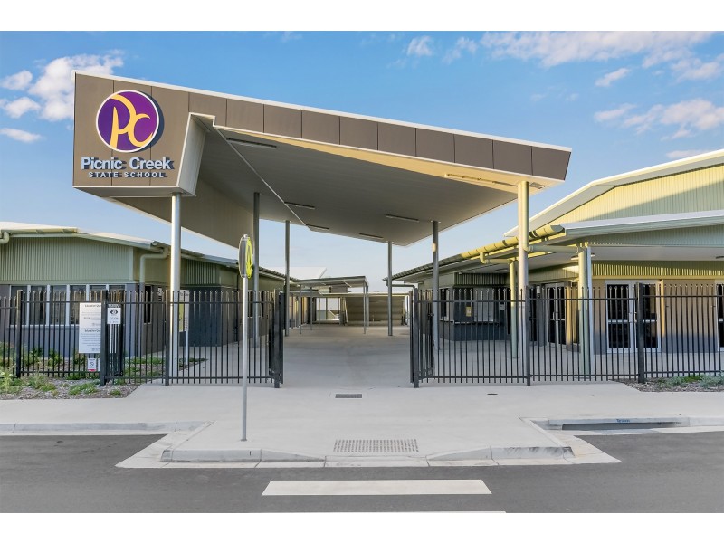 4 Antonio Place, Coomera QLD 4209