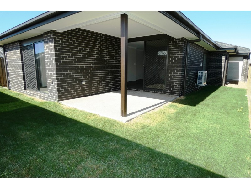 22 Yatala Street, Pimpama QLD 4209