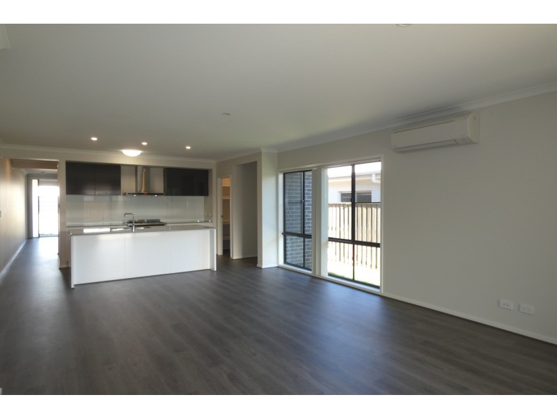22 Yatala Street, Pimpama QLD 4209