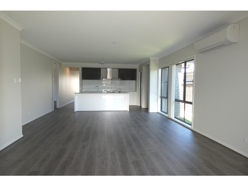 22 Yatala Street, Pimpama QLD 4209