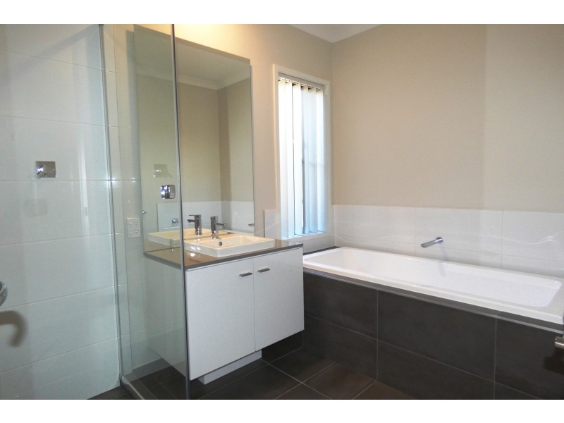 22 Yatala Street, Pimpama QLD 4209