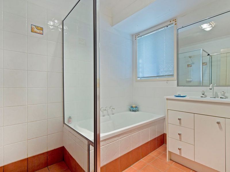 28 Bushgum Crescent, Upper Coomera QLD 4209