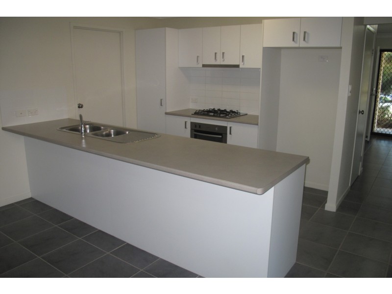 1a John Crescent, Pimpama QLD 4209