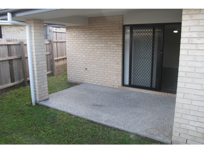 1a John Crescent, Pimpama QLD 4209
