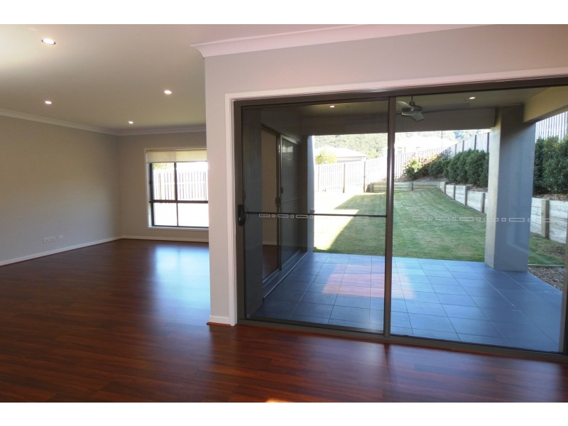 2 Wingham Lane, Upper Coomera QLD 4209
