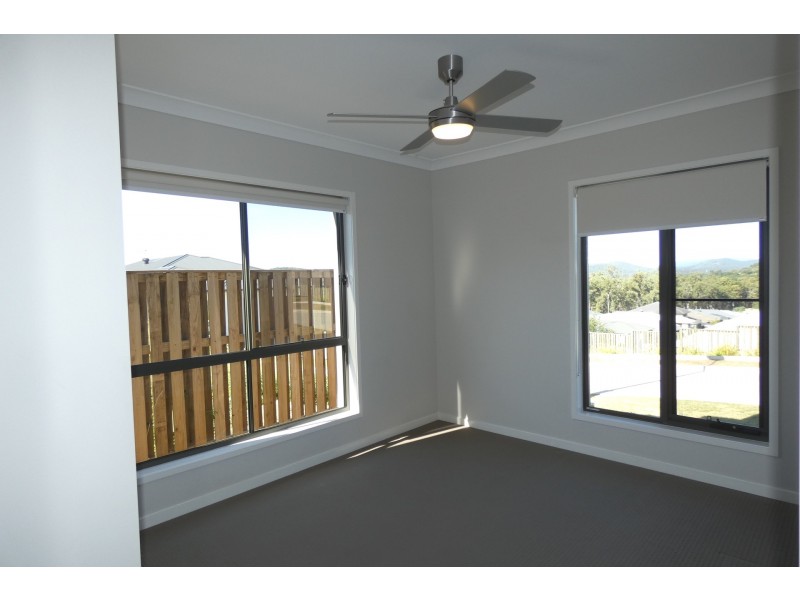 2 Wingham Lane, Upper Coomera QLD 4209