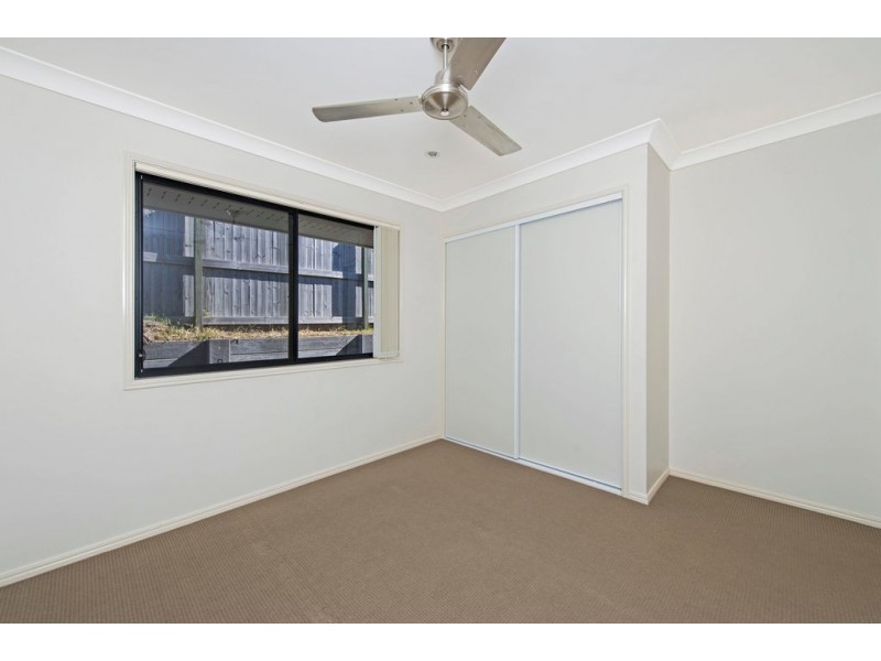 60 Damian Leeding Way, Upper Coomera QLD 4209