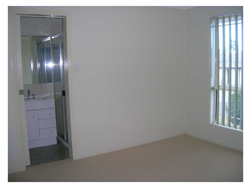 6 Compton Street, Upper Coomera QLD 4209