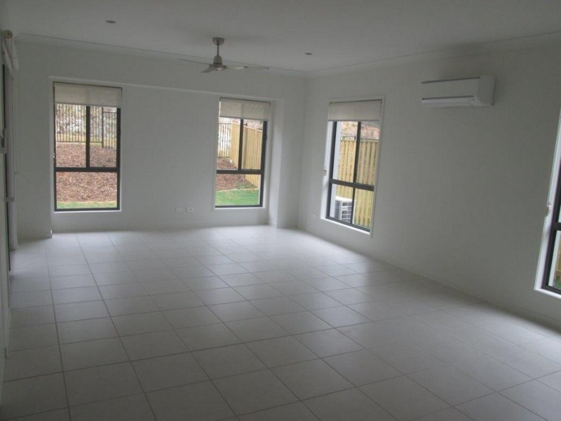 16 Gannet Place, Upper Coomera QLD 4209