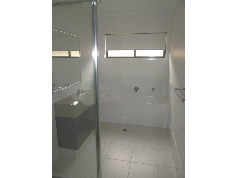 16 Gannet Place, Upper Coomera QLD 4209