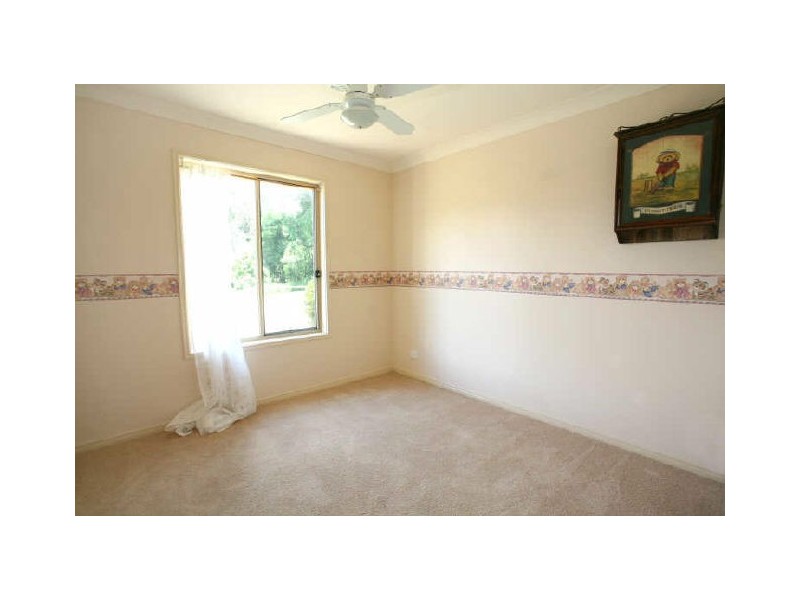 8 Hanoverian Way, Upper Coomera QLD 4209