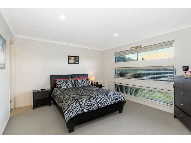 2/22 Filbert Street, Upper Coomera QLD 4209