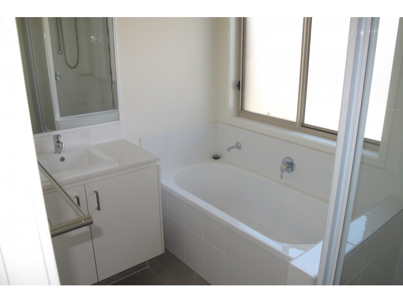 8 Banksia Terrace, Coomera QLD 4209