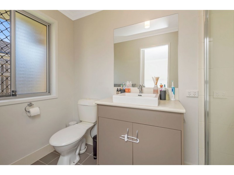 25 Firecrest Close, Upper Coomera QLD 4209