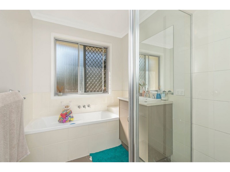 25 Firecrest Close, Upper Coomera QLD 4209
