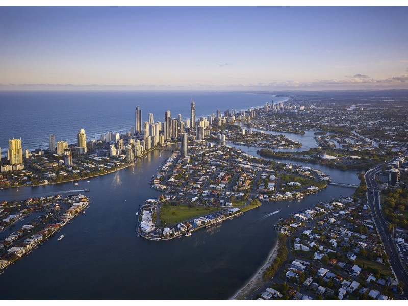 Chevron Island QLD 4217