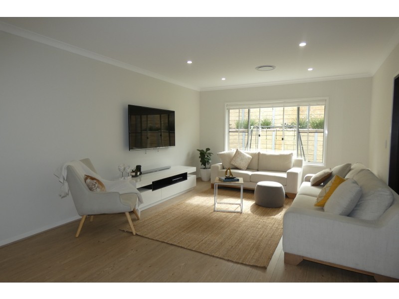 30 Velox Circuit, Upper Coomera QLD 4209