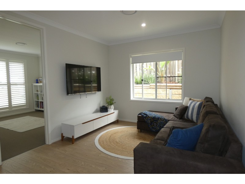 30 Velox Circuit, Upper Coomera QLD 4209