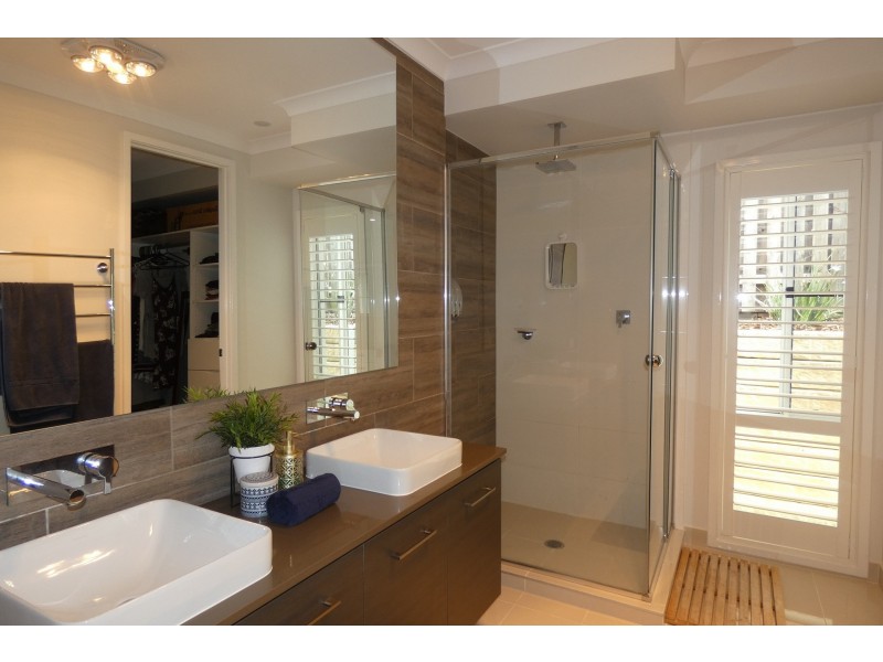 30 Velox Circuit, Upper Coomera QLD 4209