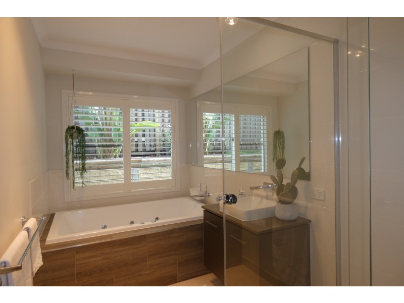 30 Velox Circuit, Upper Coomera QLD 4209