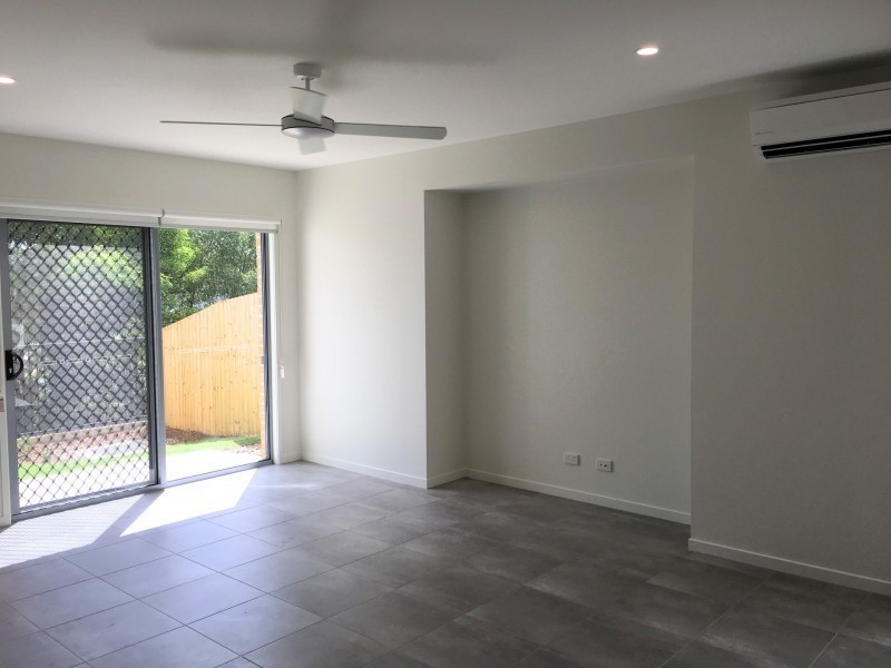 16 Crinum Circuit, Coomera QLD 4209