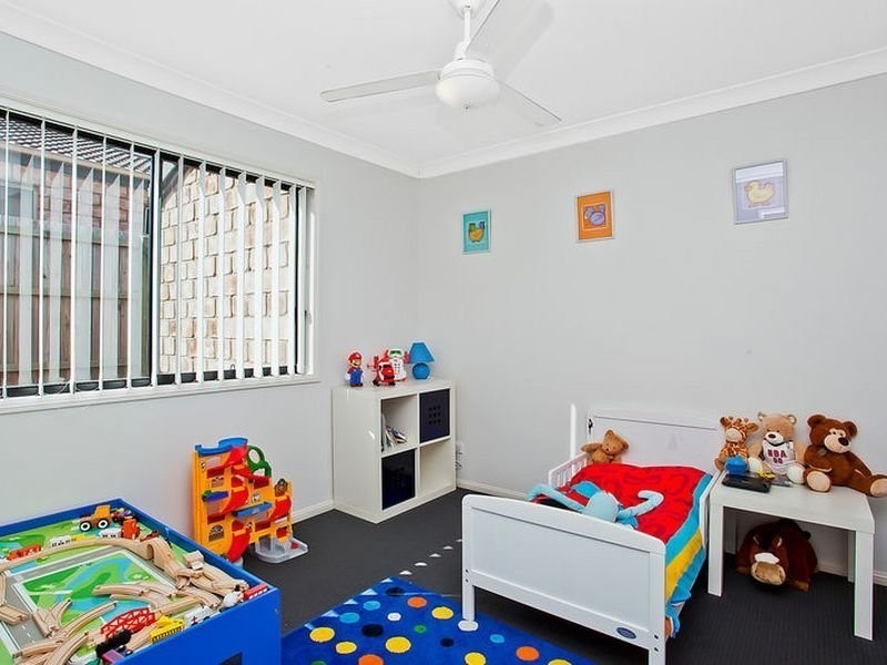 20 Billinghurst Crescent, Upper Coomera QLD 4209