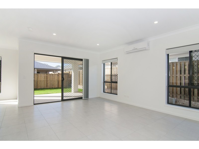 28 Moorinya Circuit, Pimpama QLD 4209