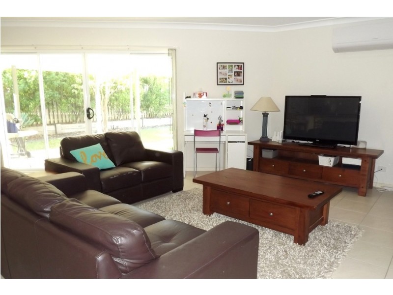 44 Boambillee Drive, Coomera Waters QLD 4209