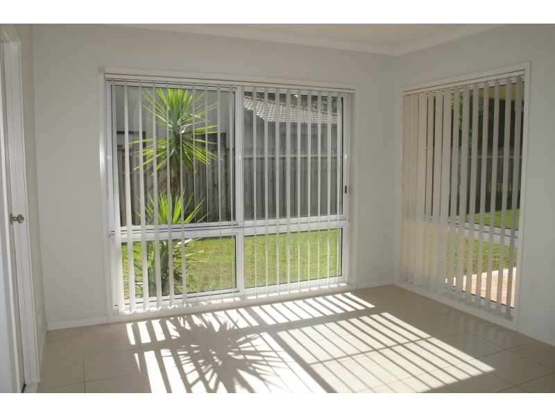 4 Bishopwood Court, Upper Coomera QLD 4209